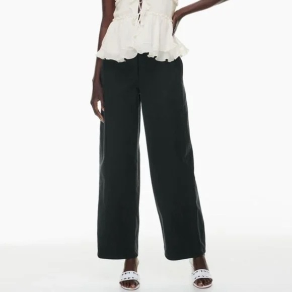Aritzia Pants - Aritzia Wilfred Free Black Ascendant High-Waisted Cotton Utility Pants - Size 4
